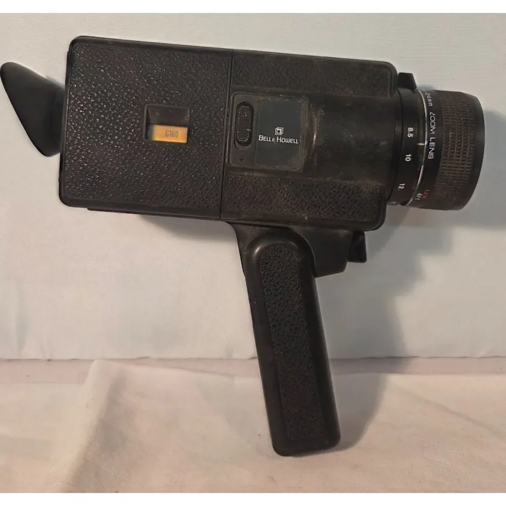 Bell Howell 2123 XL Super 8 Movie Camera Vintage Film Camera Zoom Lens
